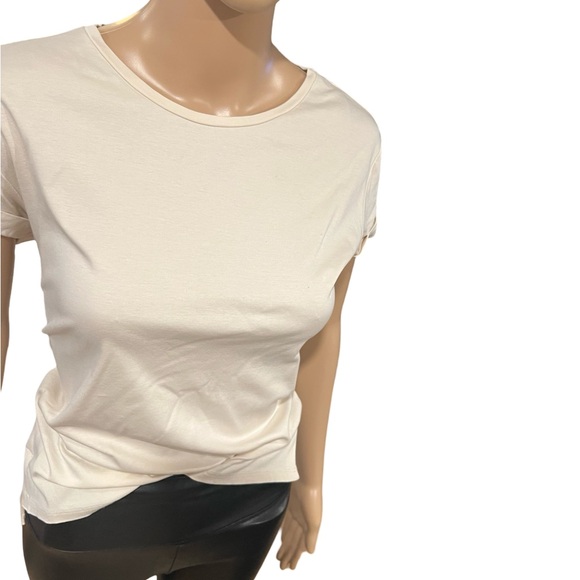 Perfect layering tshirt 🍁😍 - Picture 6 of 7